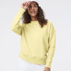 Vuori Sedona Weekender Sweatshirt Excellent Condition